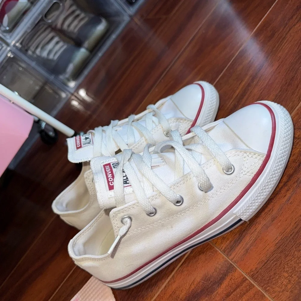Converse Kids Cream Sneakers with Red Accents